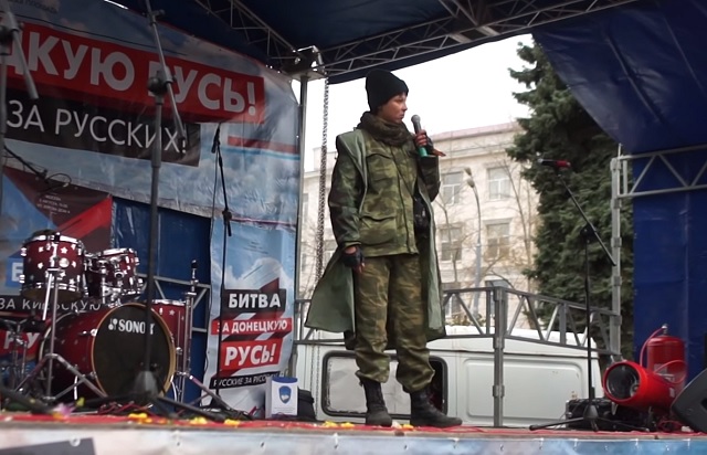 Наталья Красовская на митинге в Москве