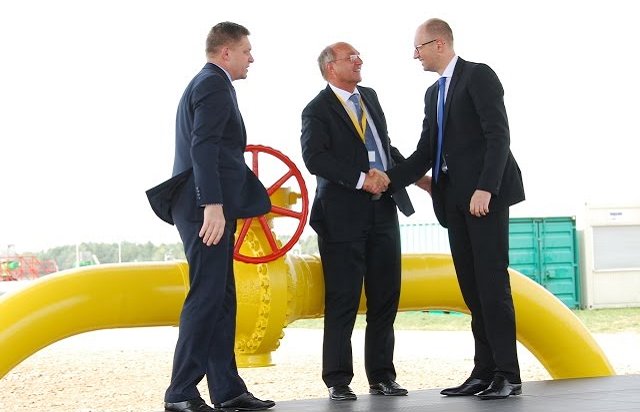 Яценюк и Фицо против "Nord Stream 2"