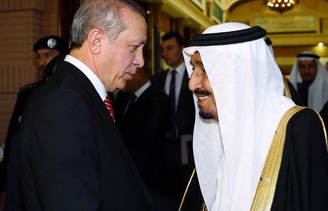 Le Figaro: Турция и Судовская Аравия - главное препятствие на пути осуществления российского плана по Сирии